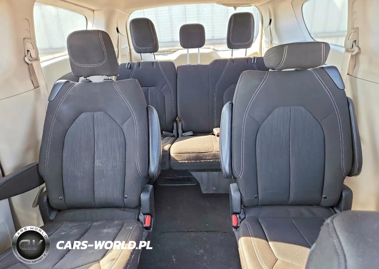 2022 Chrysler Voyager Lx VIN:2C4RC1CG9NR218643 - 10