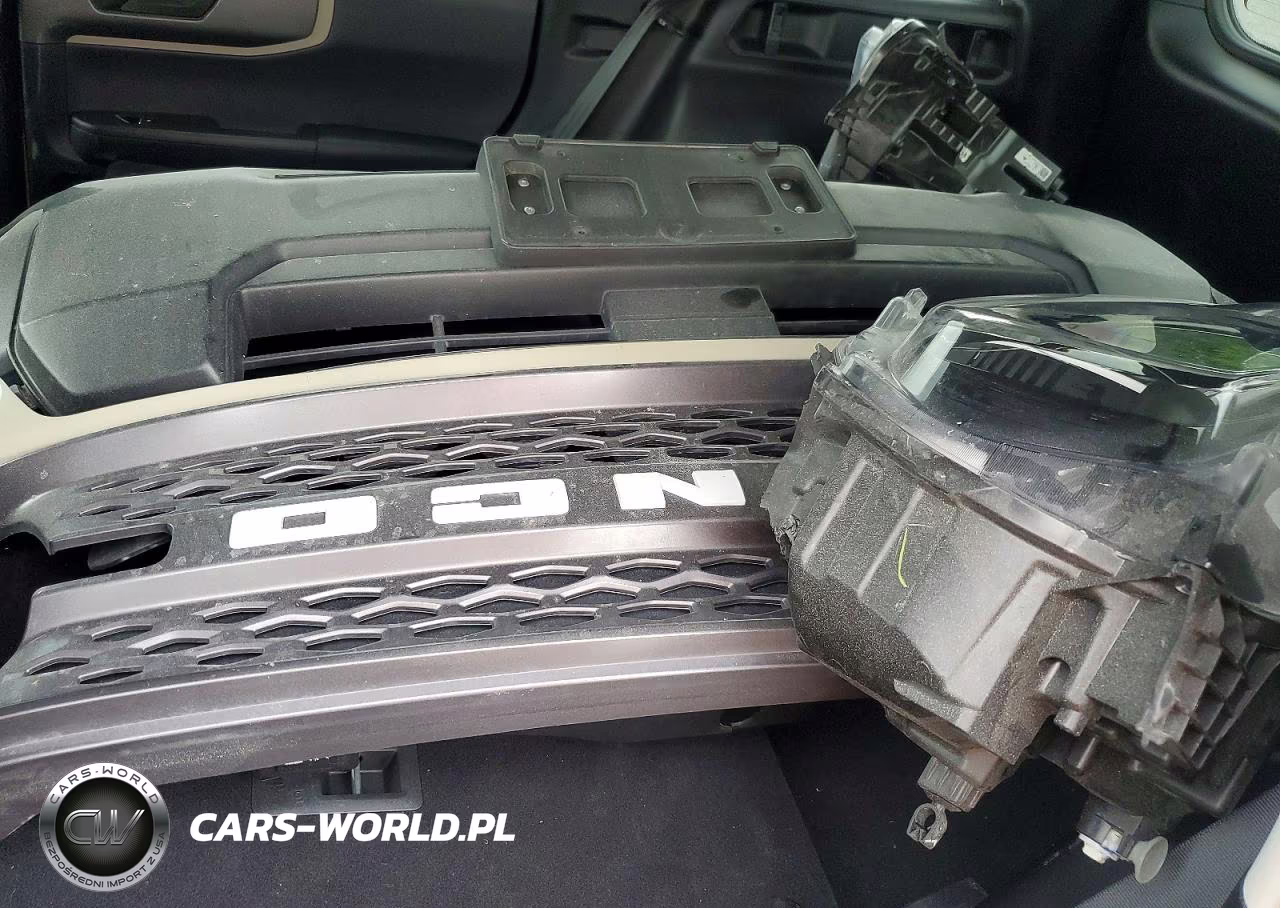 2025 Ford Bronco Sport Big Bend VIN:3FMCR9BN4SRE25638 - 13