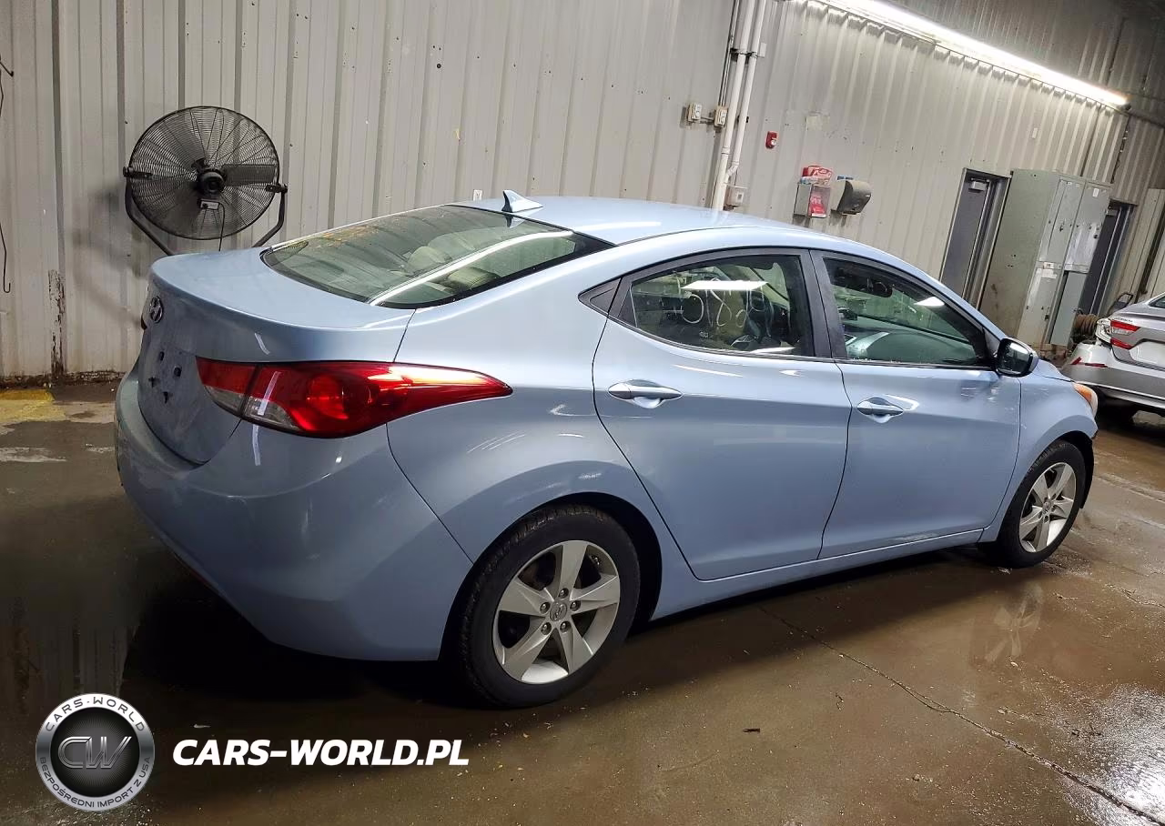 2011 Hyundai Elantra Gls VIN:KMHDH4AE0BU099423 - 3