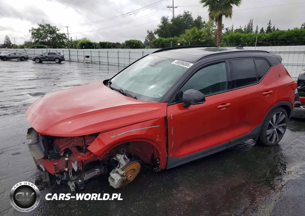 2022 Volvo Xc40 P8 Recharge Plus