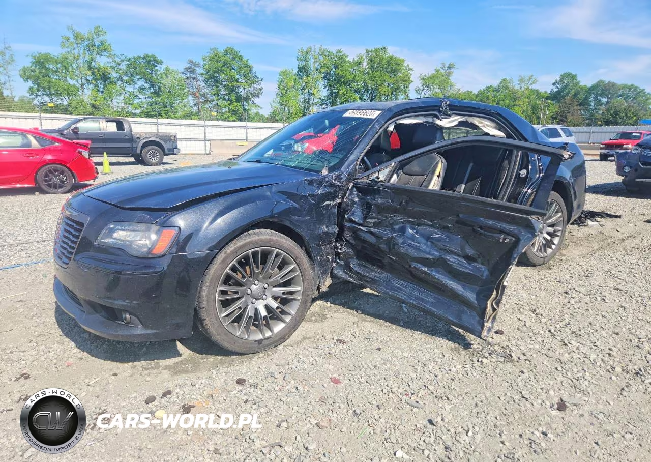 2013 Chrysler 300C Varvatos