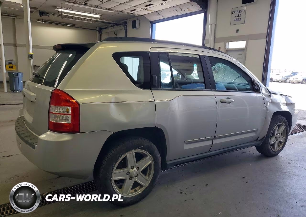 2010 Jeep Compass Sport VIN:1J4NF4FB5AD601672 - 3