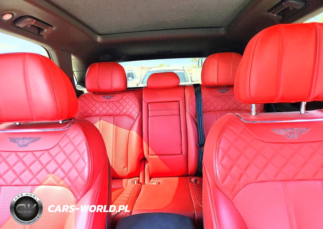 2018 Bentley Bentayga VIN:SJAAC2ZV8JC017622 - 10