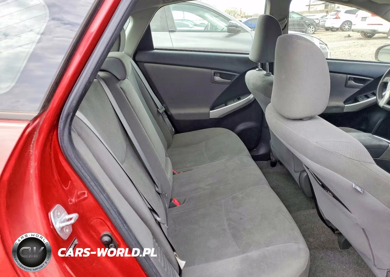 2012 Toyota Prius Three VIN:JTDKN3DU1C1533403 - 10