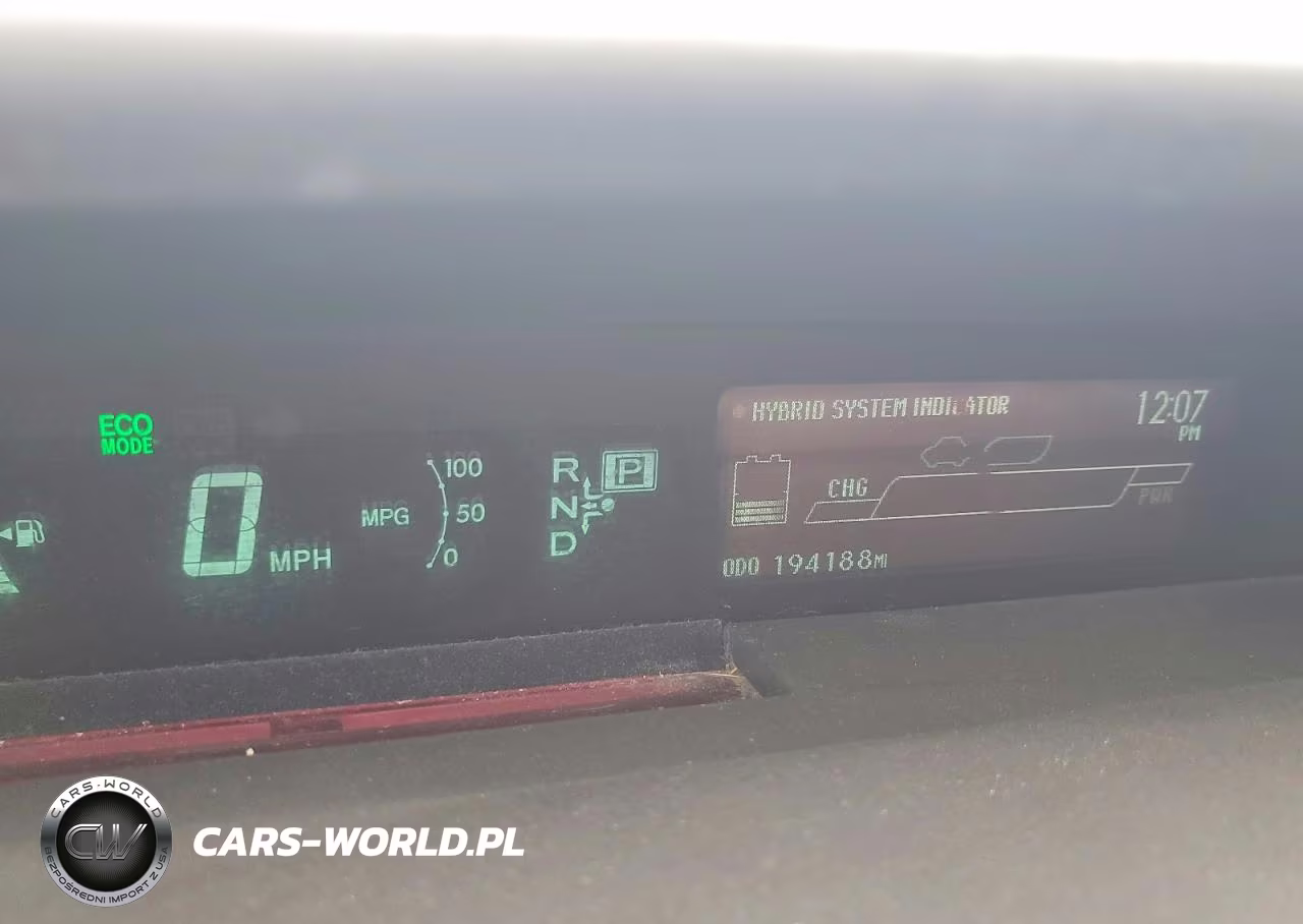 2012 Toyota Prius Three VIN:JTDKN3DU1C1533403 - 9