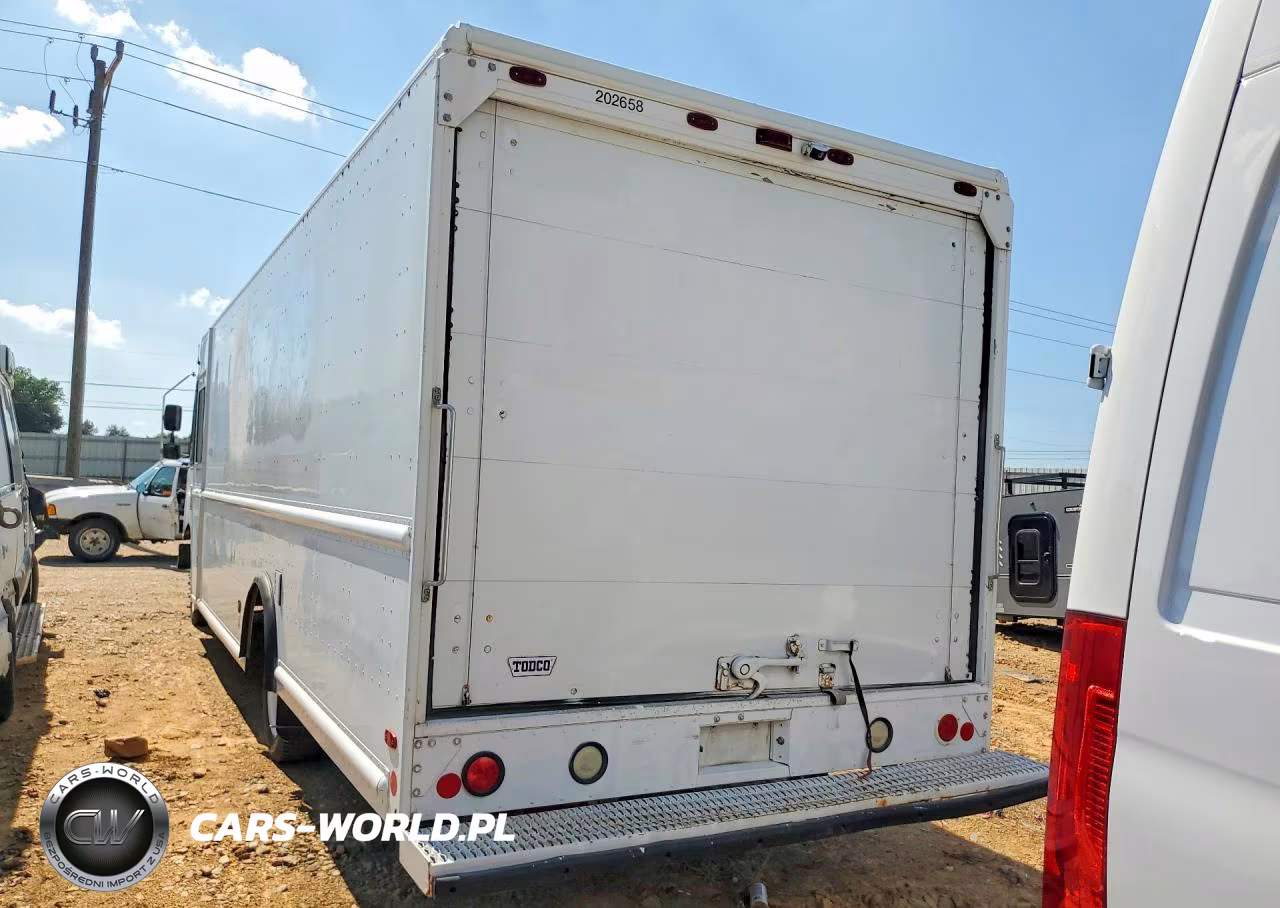 2012 Freightliner Mt45G Chassis Delivery Truck VIN:4UZAAPDUXCCBS4088 - 6