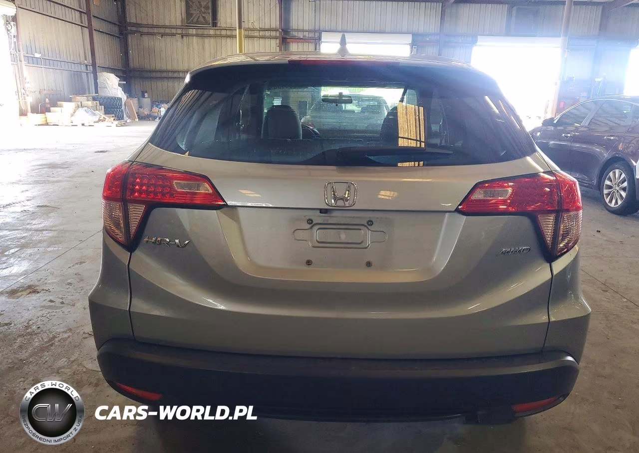 2018 Honda Hr-V Lx VIN:3CZRU6H36JG727454 - 6
