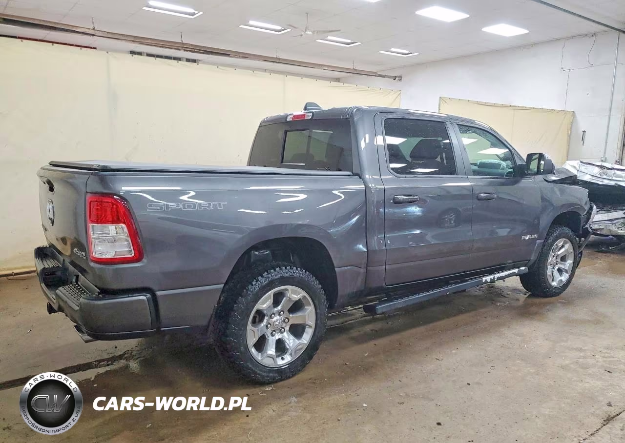 2021 Ram 1500 Big Horn VIN:1C6SRFFT2MN791618 - 3