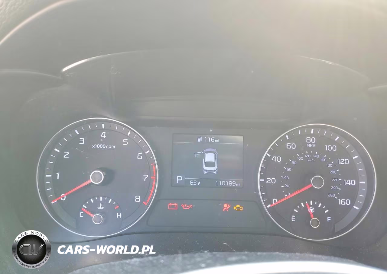 2019 Kia Forte Lxs VIN:3KPF24AD5KE059648 - 9