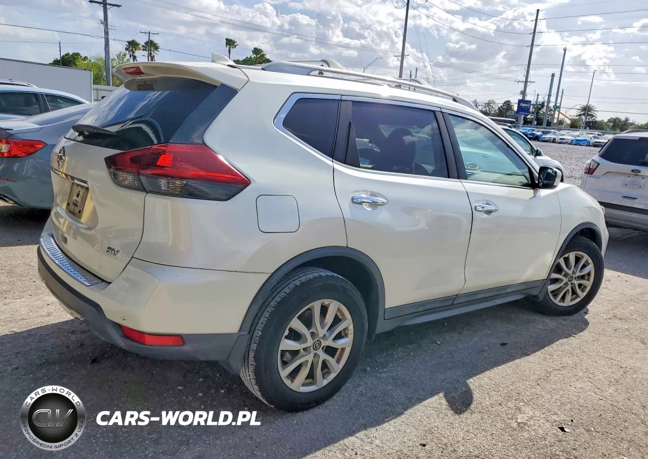 2018 Nissan Rogue Sv VIN:5N1AT2MT8JC813237 - 3