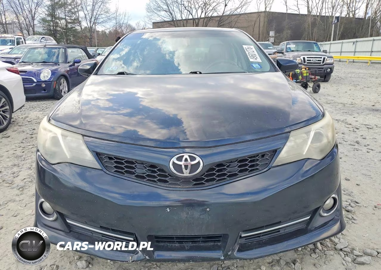 2014 Toyota Camry Se VIN:4T1BF1FK4EU324845 - 5