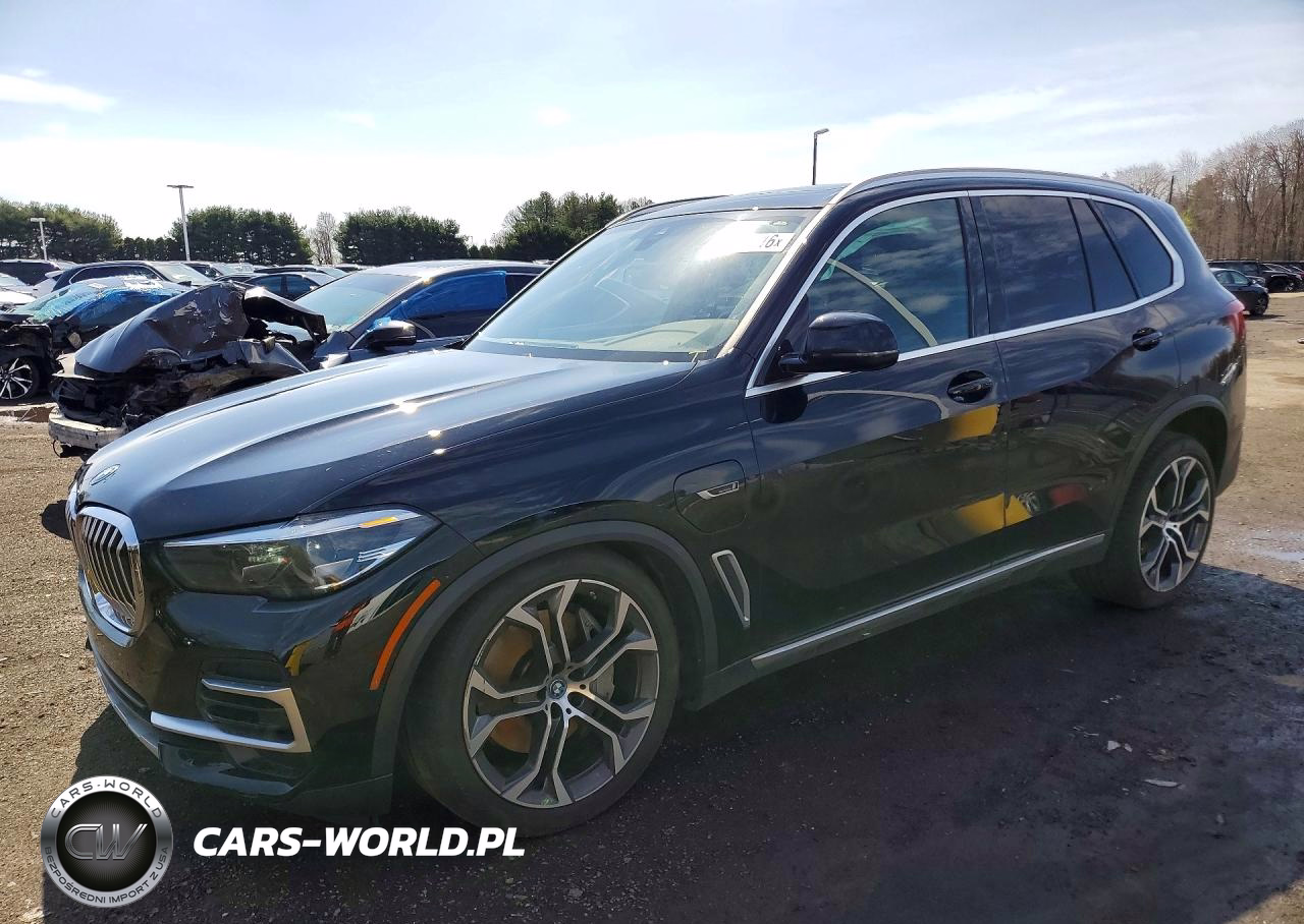 2023 BMW X5 xDrive45E