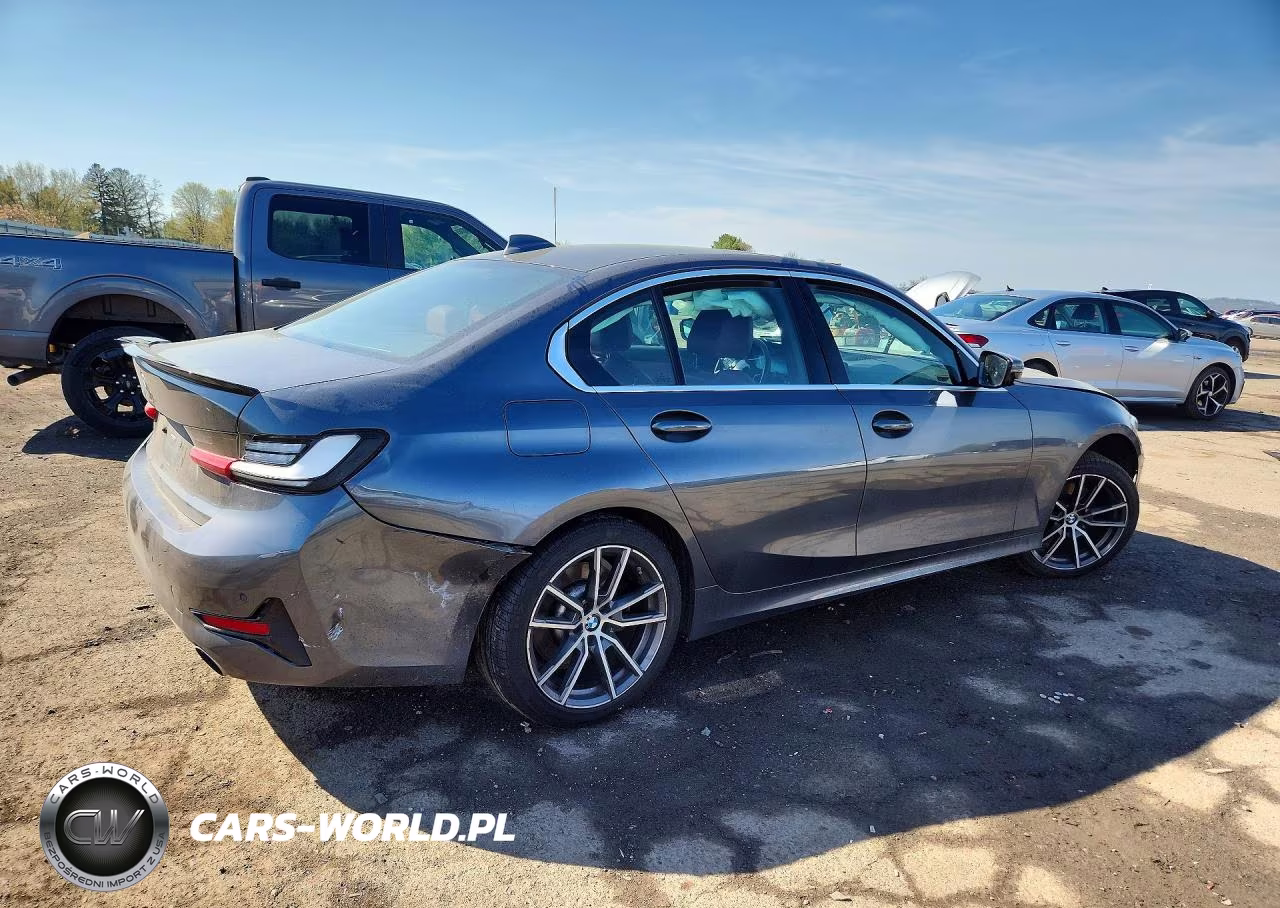 2022 BMW 330Xi VIN:3MW5R7J08N8C36327 - 3