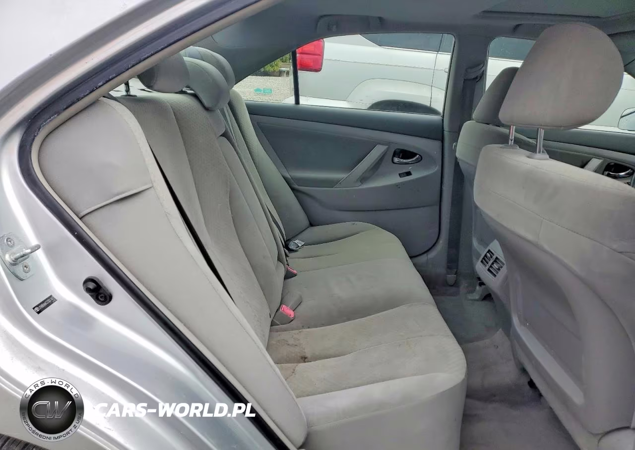 2007 Toyota Camry Hybrid VIN:JTNBB46K373017477 - 10