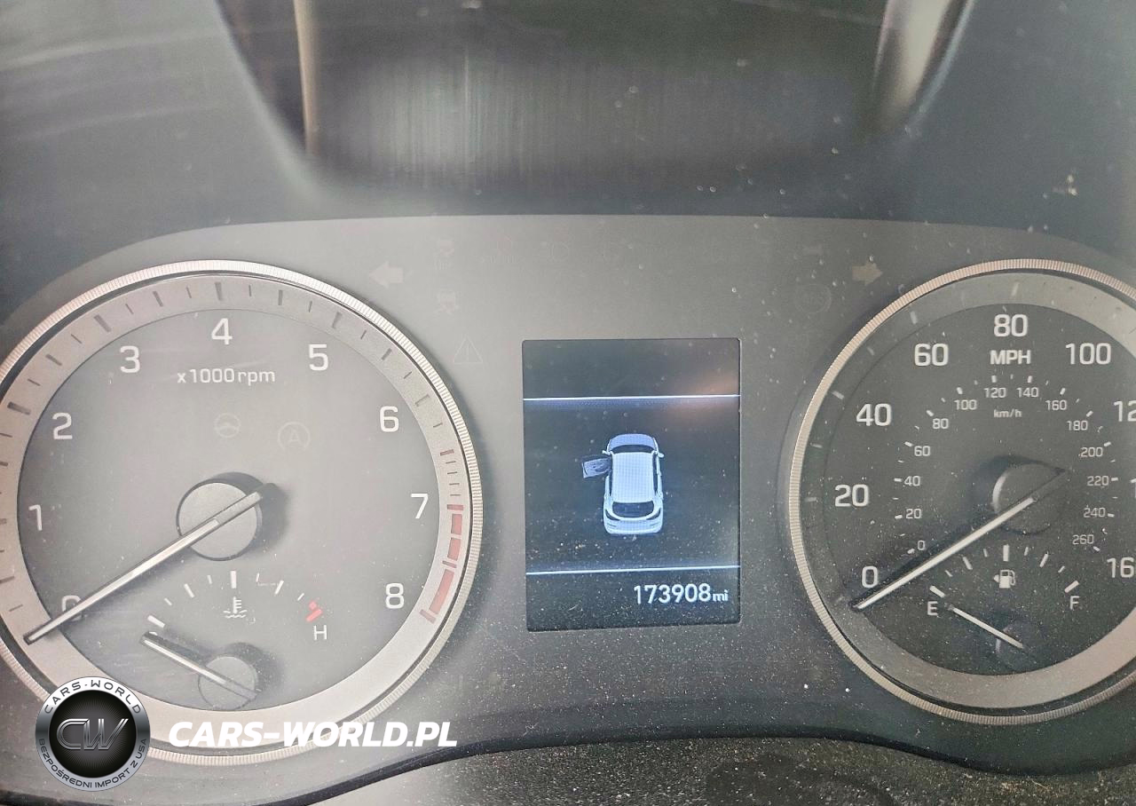 2020 Hyundai Tucson Value VIN:KM8J3CA45LU119573 - 9