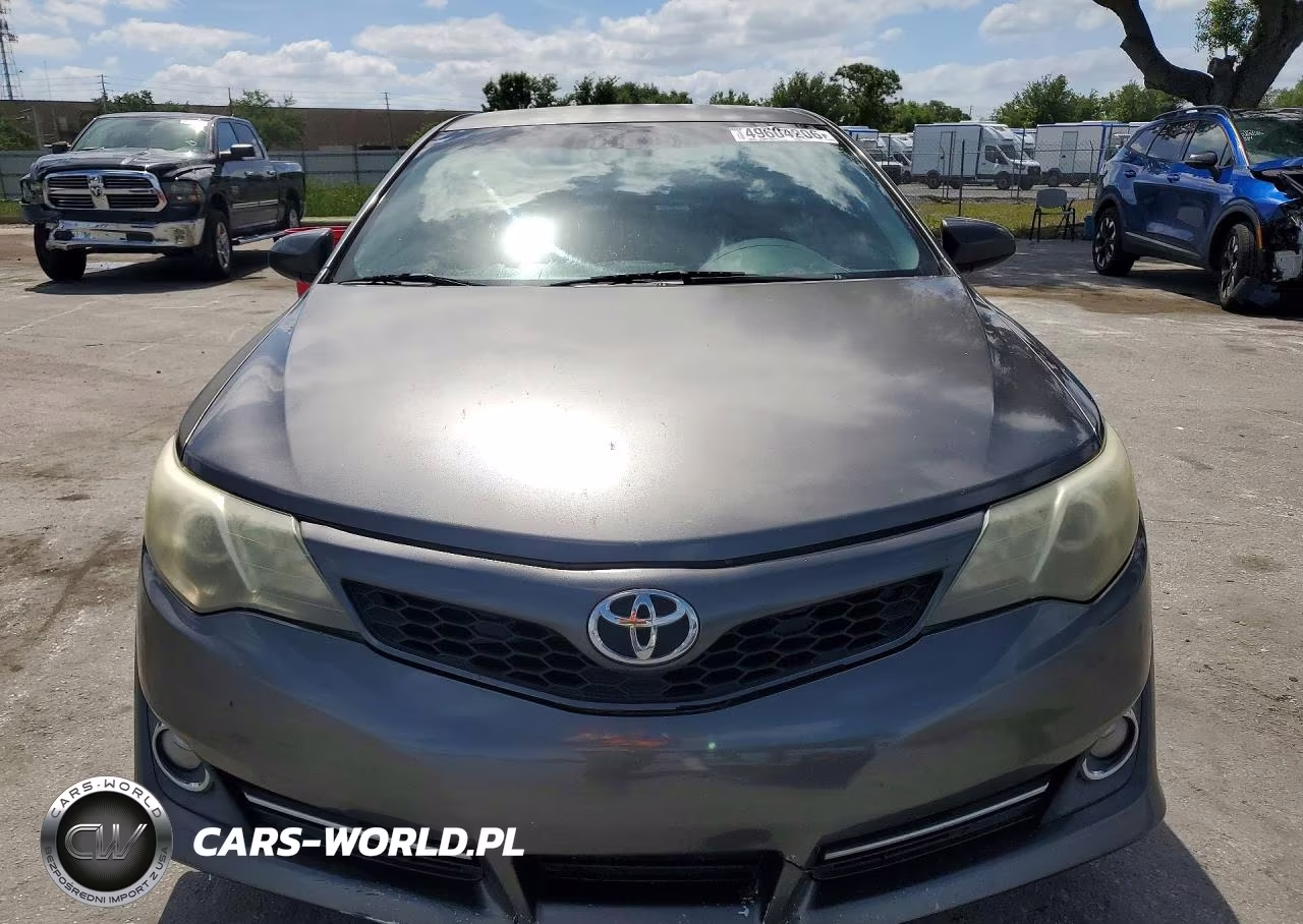 2014 Toyota Camry Se VIN:4T1BF1FK7EU306856 - 5