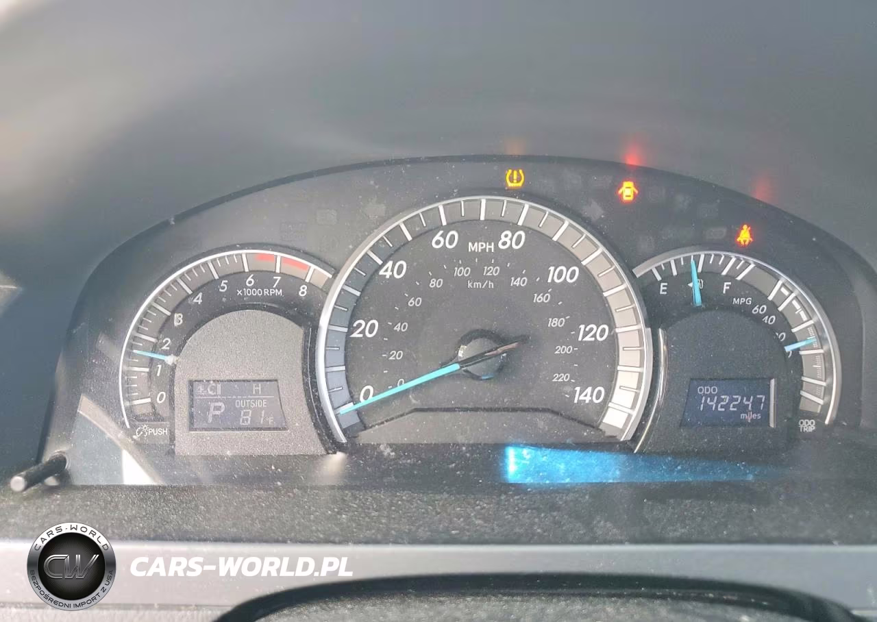 2014 Toyota Camry Se VIN:4T1BF1FK7EU306856 - 9