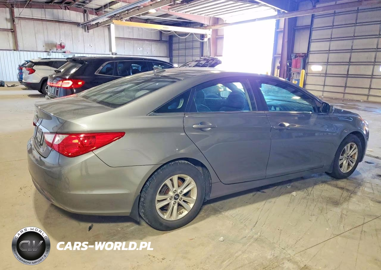 2012 Hyundai Sonata Gls VIN:5NPEB4AC8CH434559 - 3