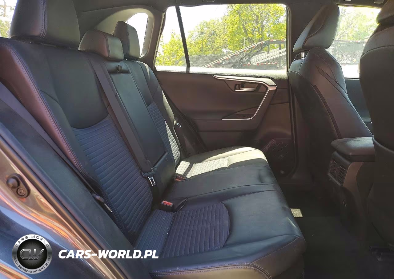 2021 Toyota Rav4 Xse VIN:2T3E6RFV6MW002770 - 10