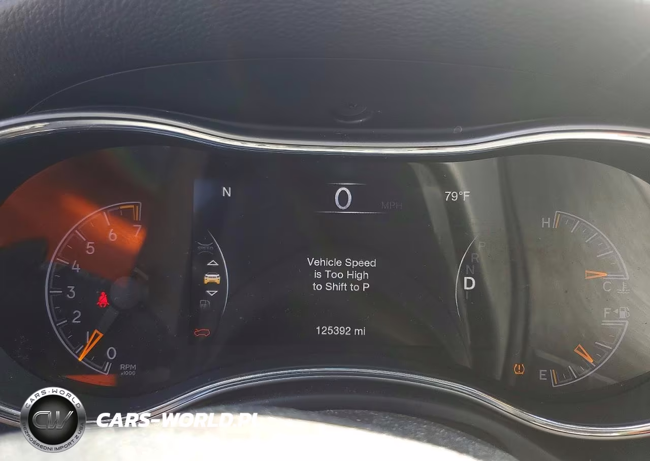 2018 Jeep Grand Cherokee Laredo VIN:1C4RJFAG0JC207362 - 9