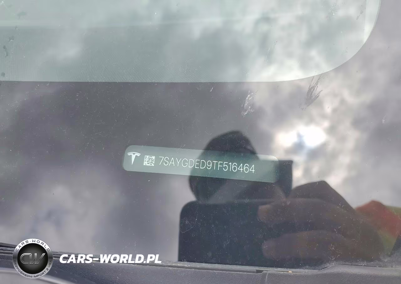 2026 Tesla Model Y VIN:7SAYGDED9TF516464 - 12