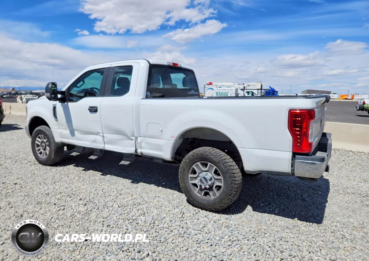 2018 Ford F350 Super Duty VIN:1FT8X3B61JEC25243 - 2