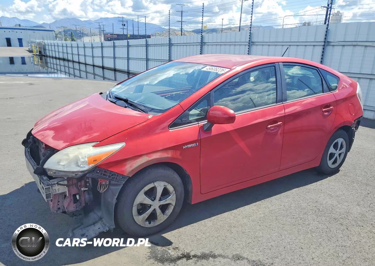 2013 Toyota Prius Three – zdjęcie 1 z 12