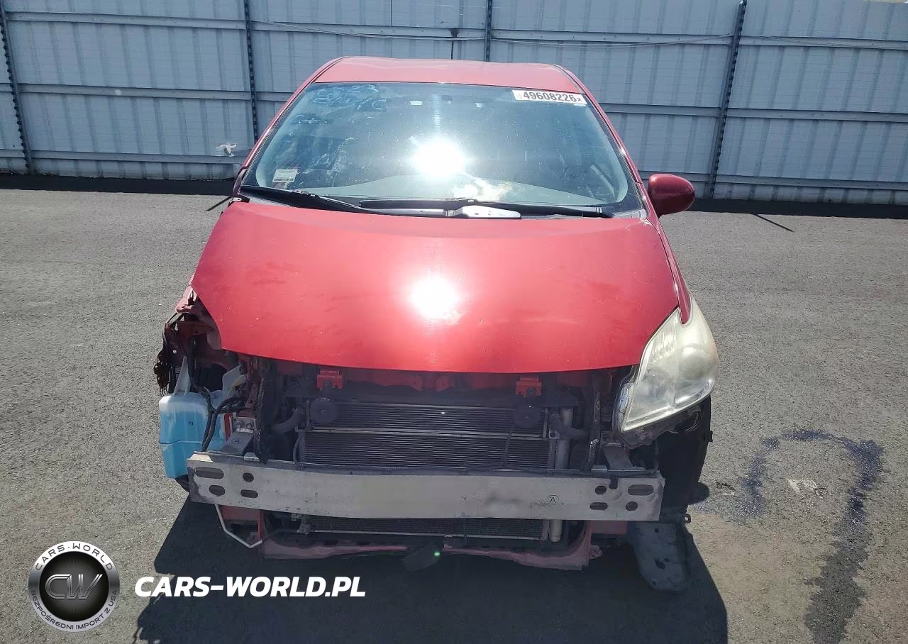 2013 Toyota Prius Three VIN:JTDKN3DU7D5663261 - 5