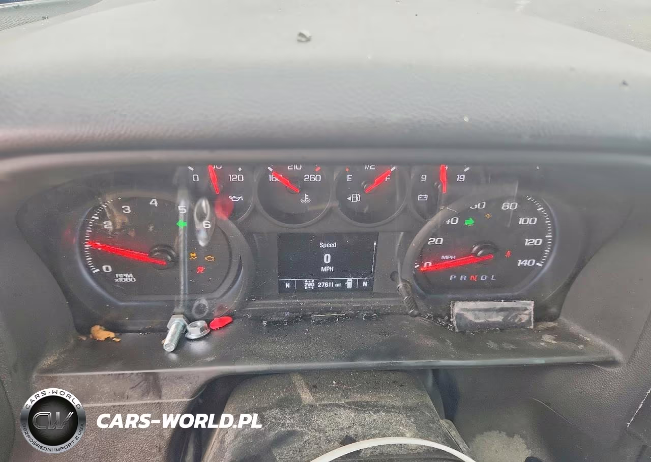 2025 Chevrolet Silverado K2500 Heavy Duty VIN:1GC3KLE70SF157591 - 9