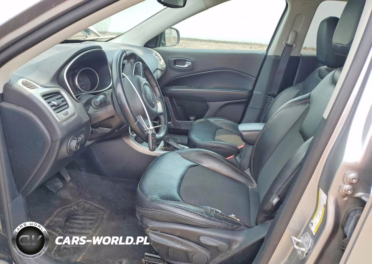2018 Jeep Compass Latitude VIN:3C4NJDBB6JT179206 - 7