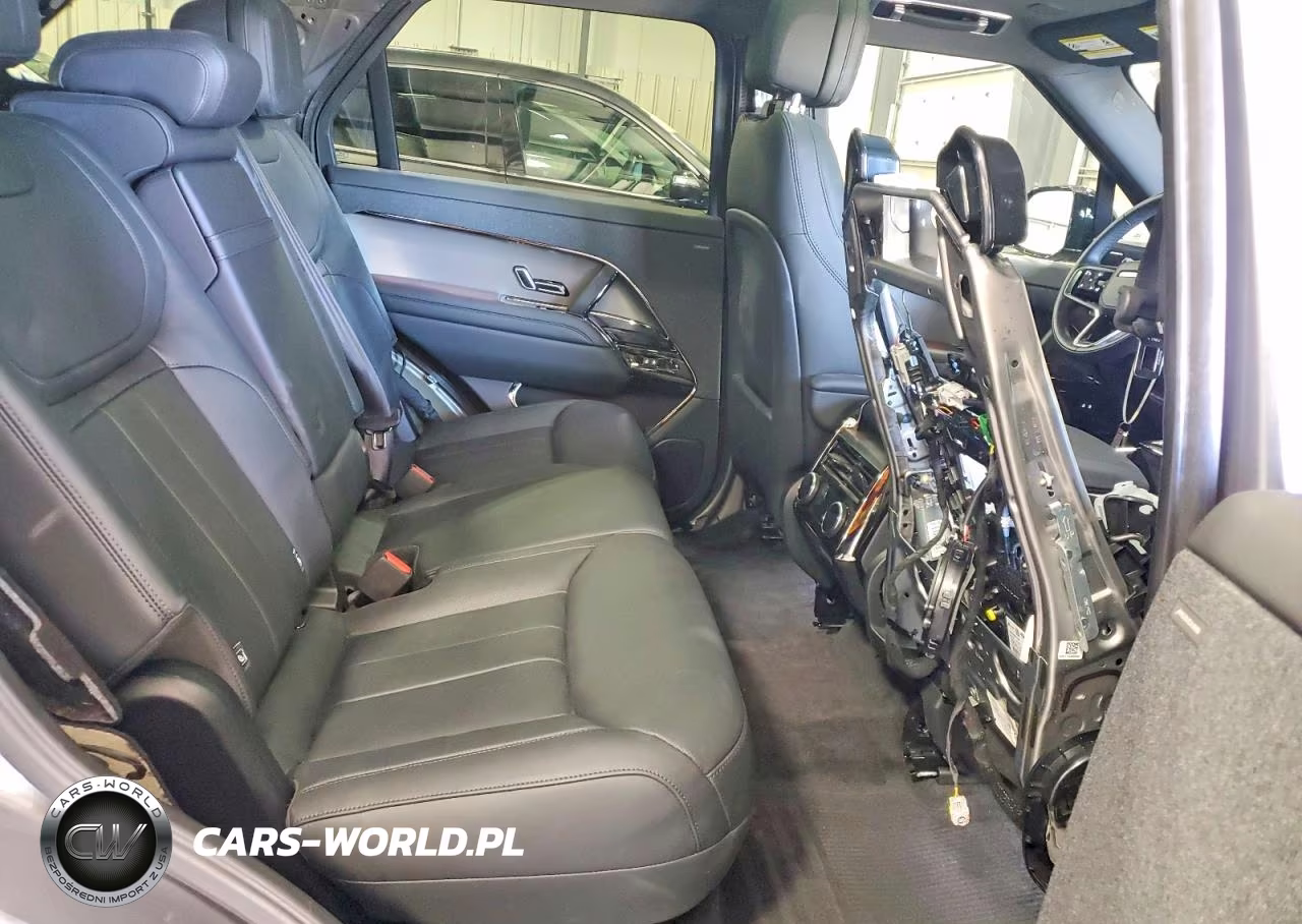 2025 Land Rover Range Rover Sport Se VIN:SAL1P9EU3SA465877 - 11