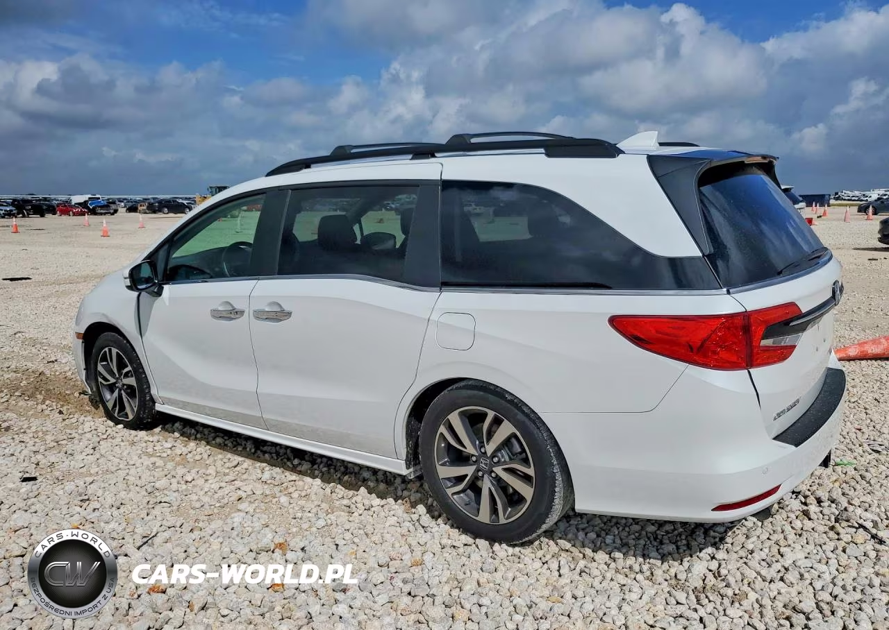 2022 Honda Odyssey Touring VIN:5FNRL6H81NB024599 - 2