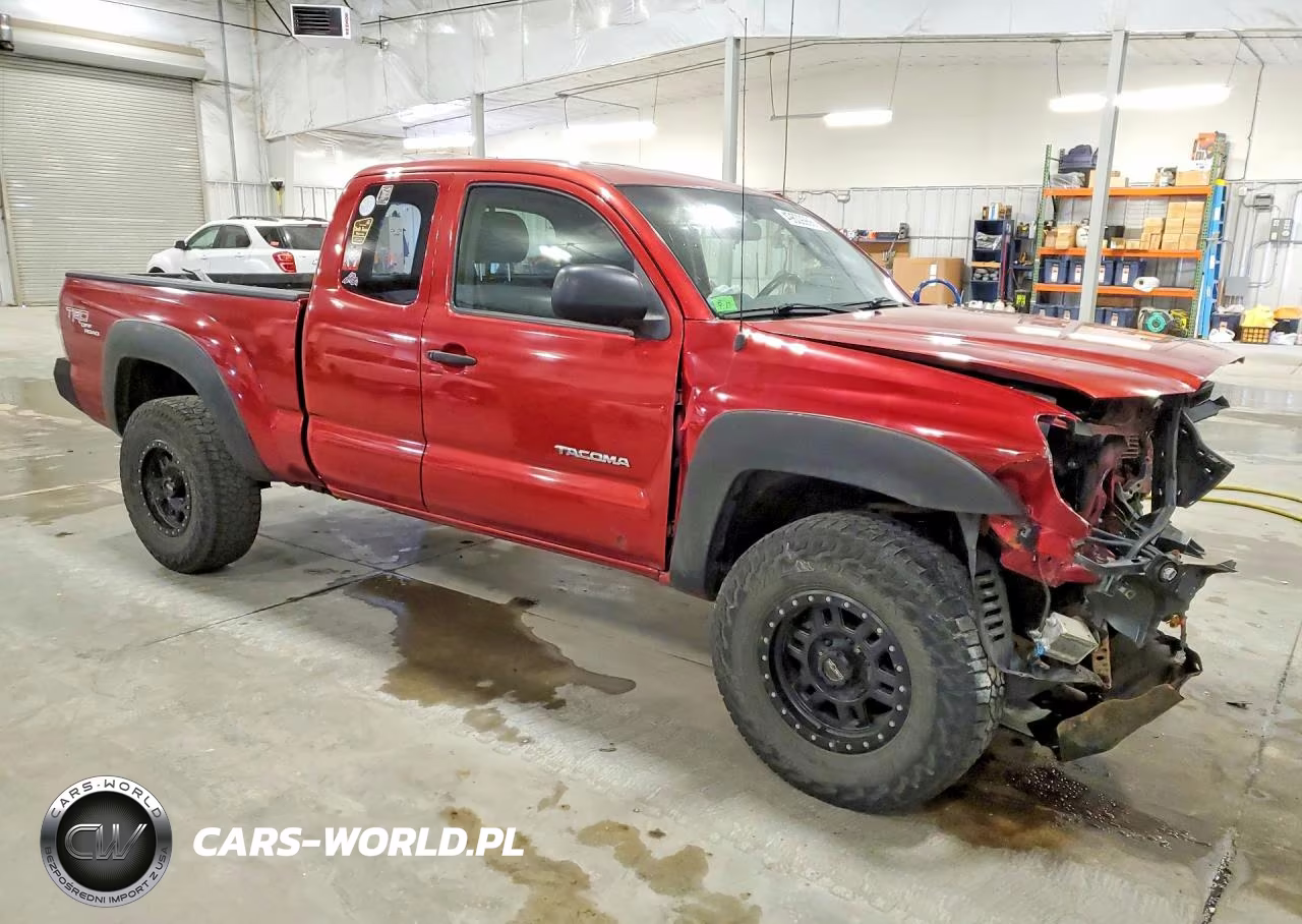 2005 Toyota Tacoma Access Cab VIN:5TEUU42N25Z084397 - 4