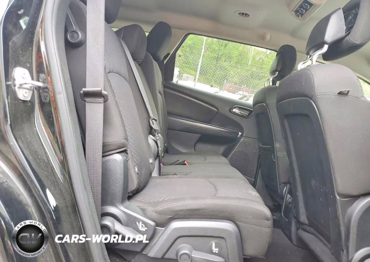 2015 Dodge Journey VIN:3C4PDCBG7FT722558 - 10