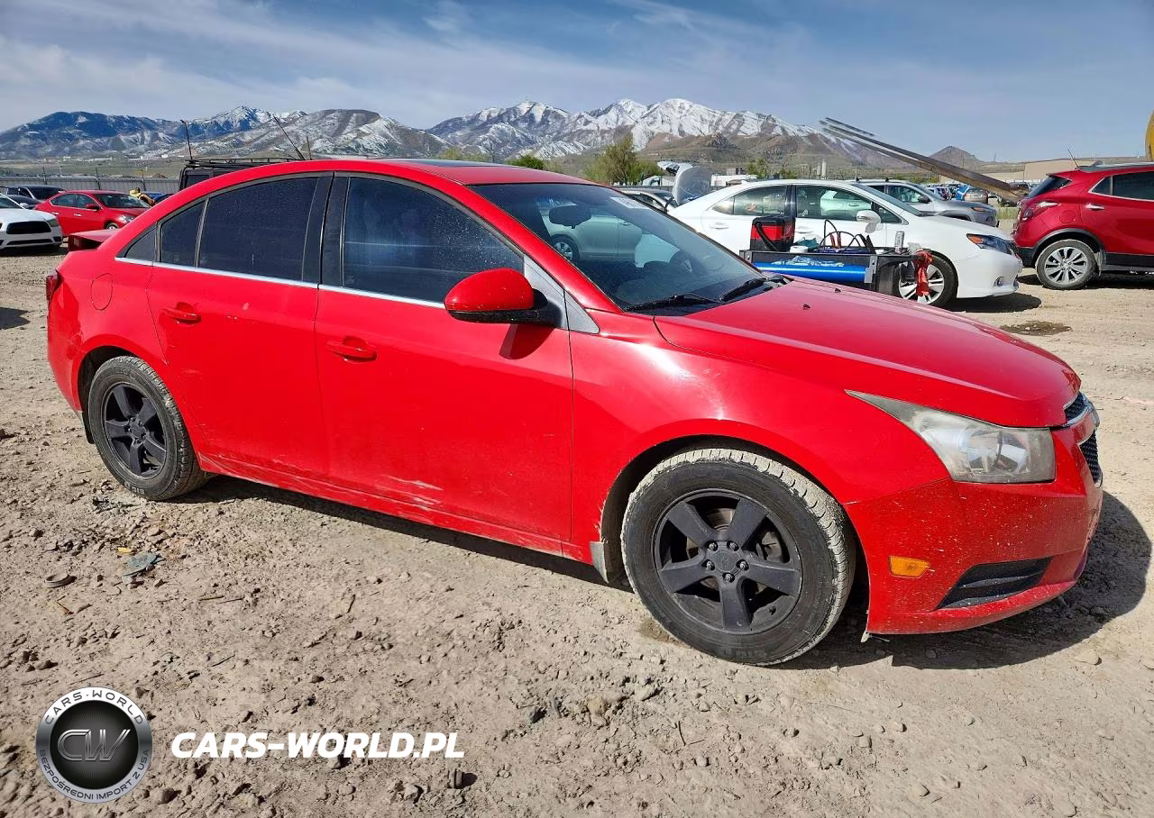 2014 Chevrolet Cruze Lt VIN:1G1PC5SB5E7250083 - 4