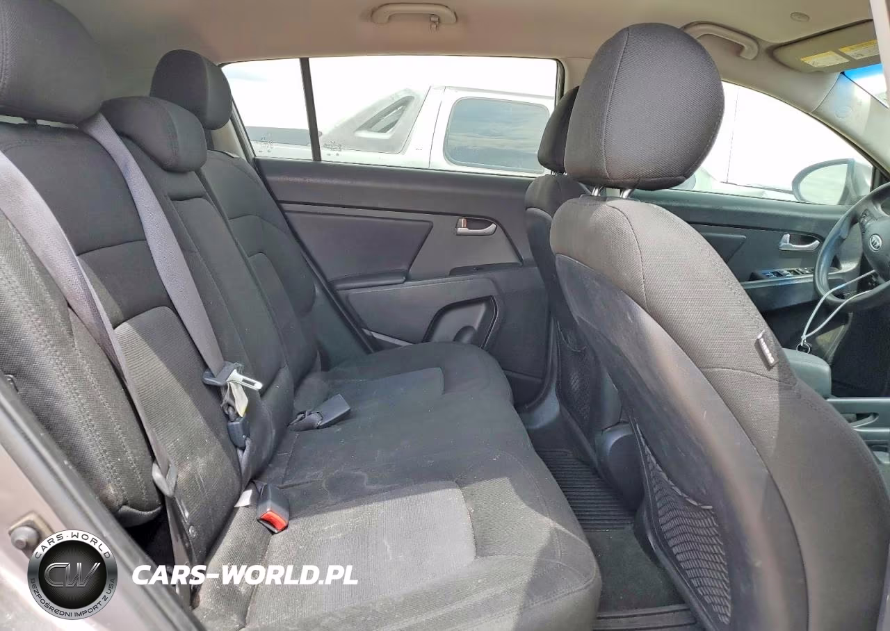 2012 Kia Sportage Lx VIN:KNDPBCA23C7229326 - 11
