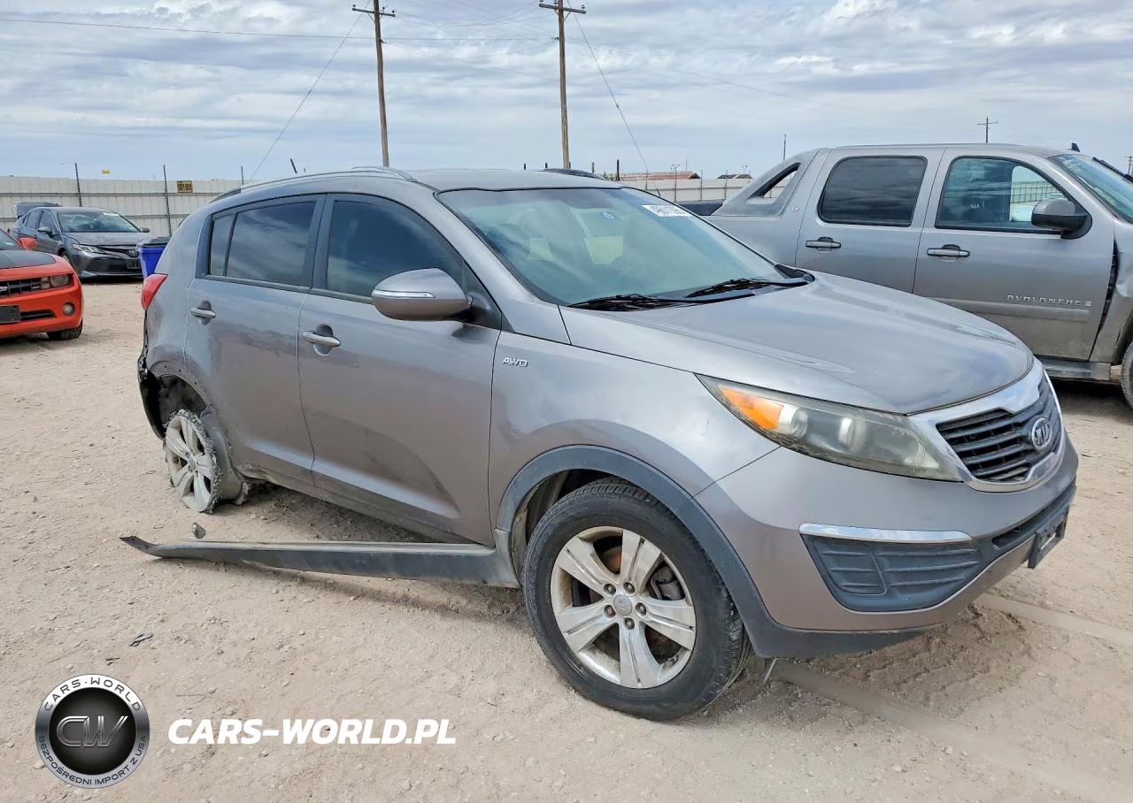 2012 Kia Sportage Lx VIN:KNDPBCA23C7229326 - 4