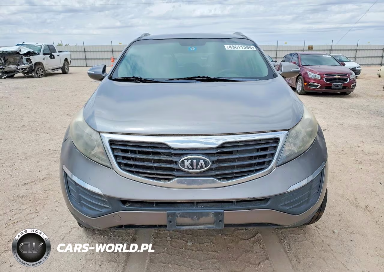 2012 Kia Sportage Lx VIN:KNDPBCA23C7229326 - 5