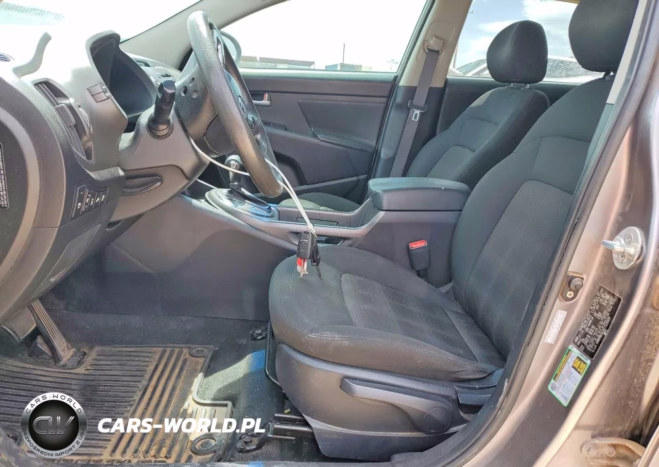 2012 Kia Sportage Lx VIN:KNDPBCA23C7229326 - 7
