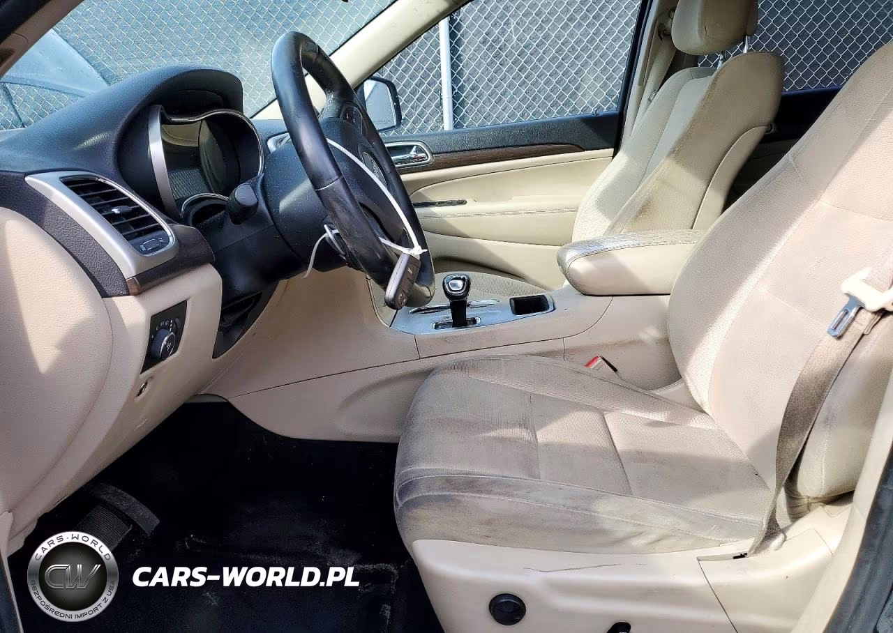 2014 Jeep Grand Cherokee Laredo VIN:1C4RJFAG0EC104433 - 7