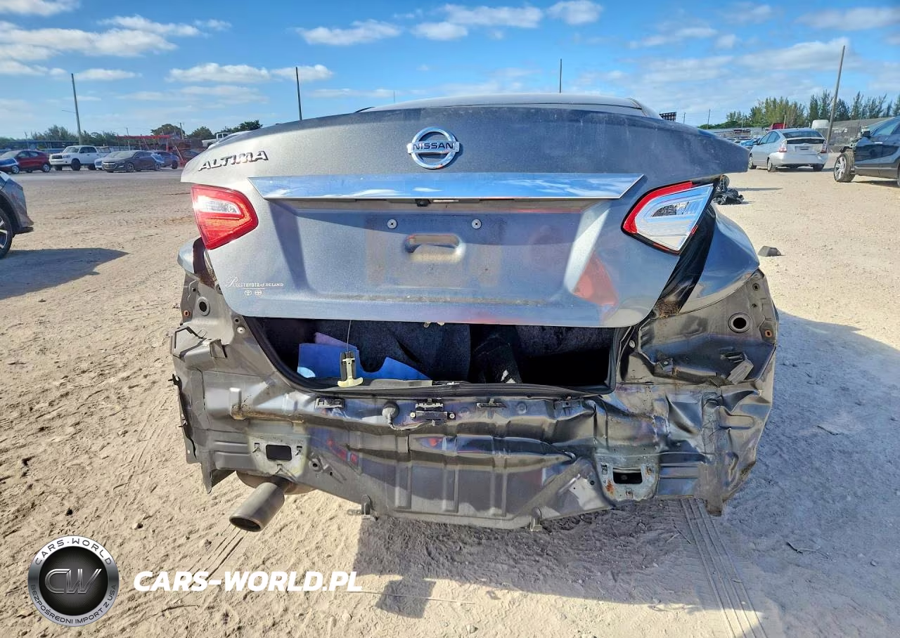 2017 Nissan Altima 2.5 S VIN:1N4AL3AP1HC246645 - 6