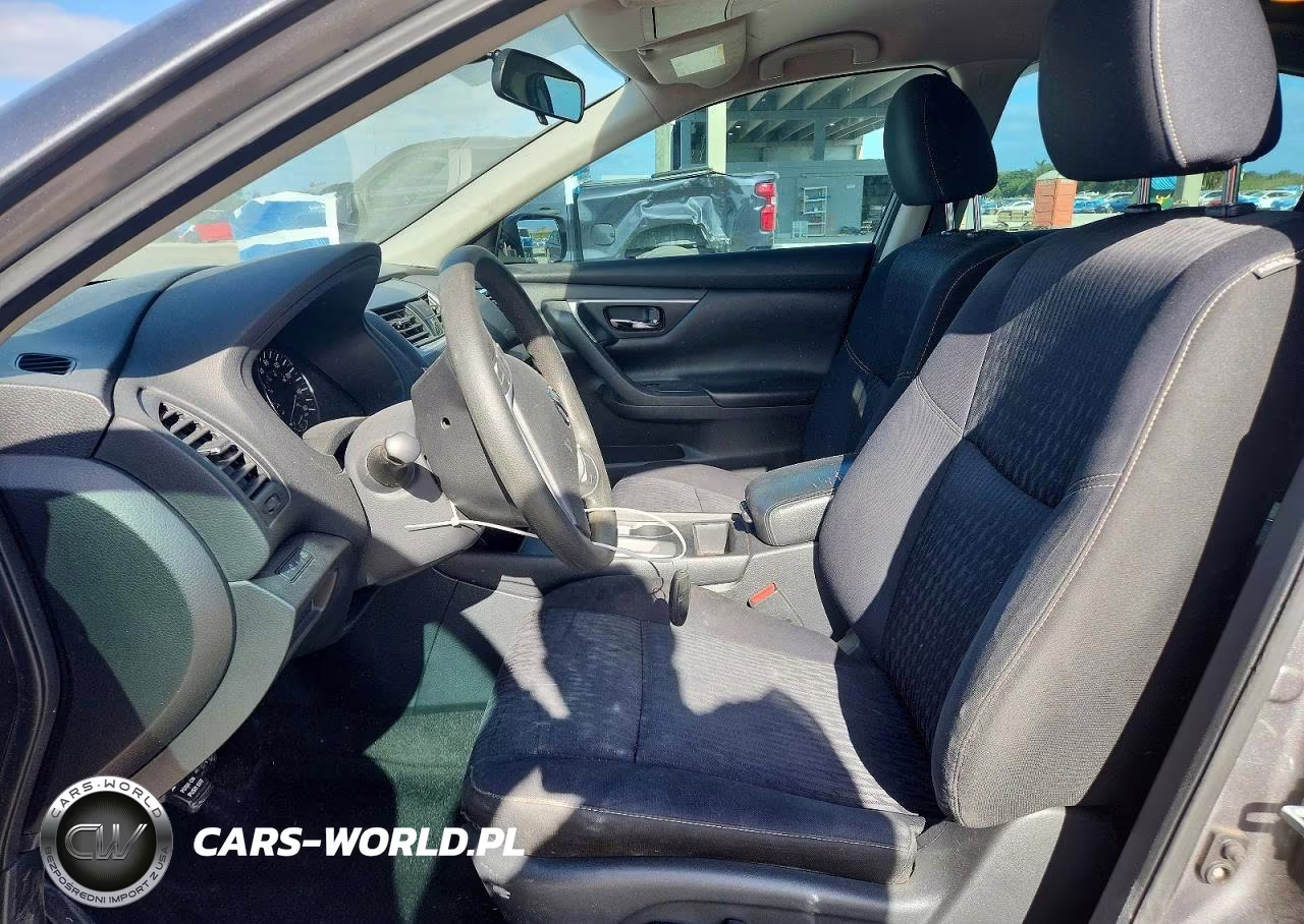 2017 Nissan Altima 2.5 S VIN:1N4AL3AP1HC246645 - 7