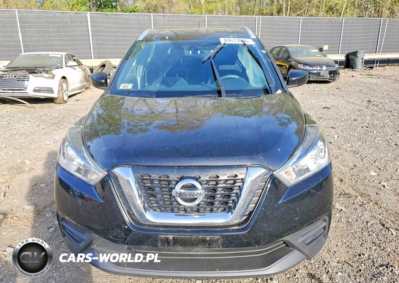 2018 Nissan Kicks Sv VIN:3N1CP5CU3JL542592 - 5