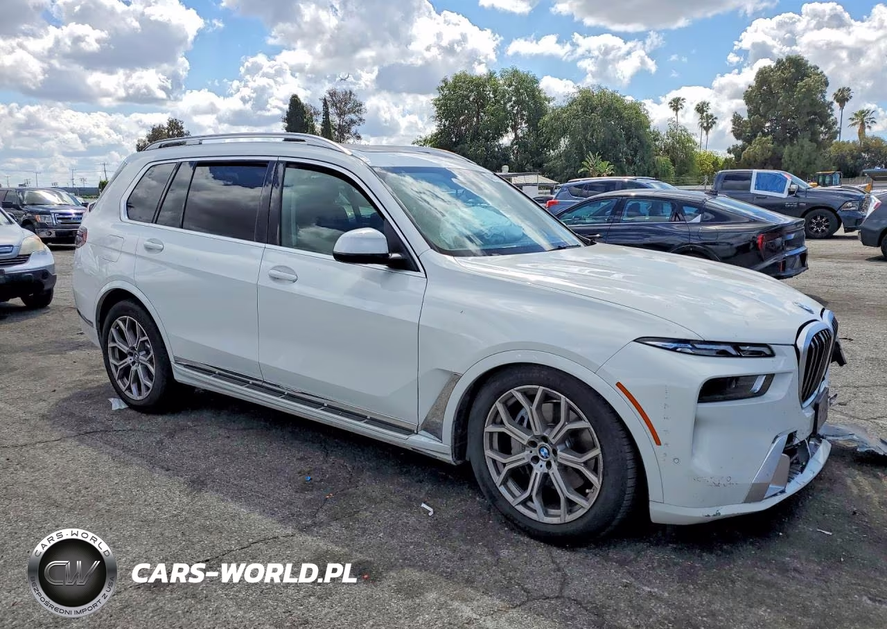 2024 BMW X7 xDrive40I VIN:5UX23EM00R9T80911 - 4