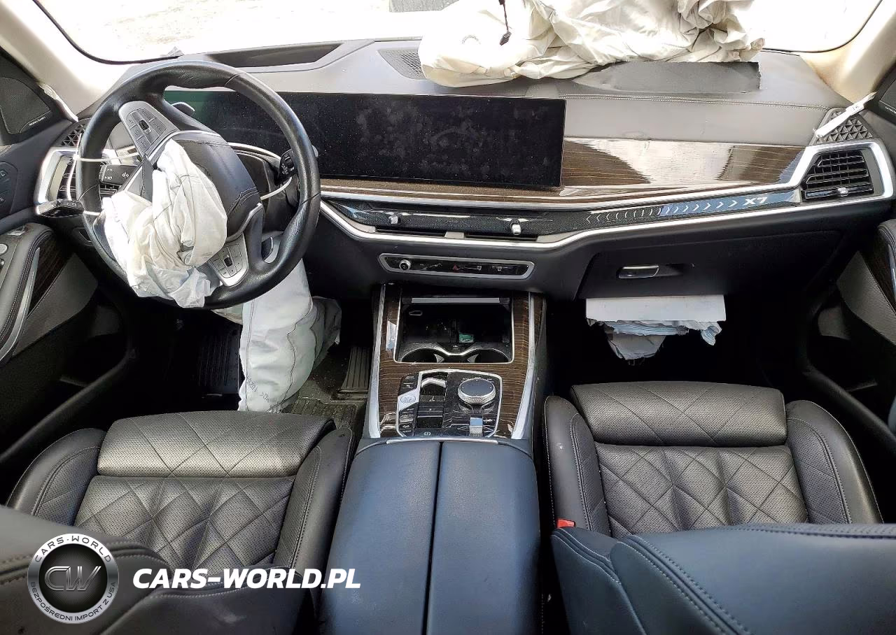 2024 BMW X7 xDrive40I VIN:5UX23EM00R9T80911 - 8