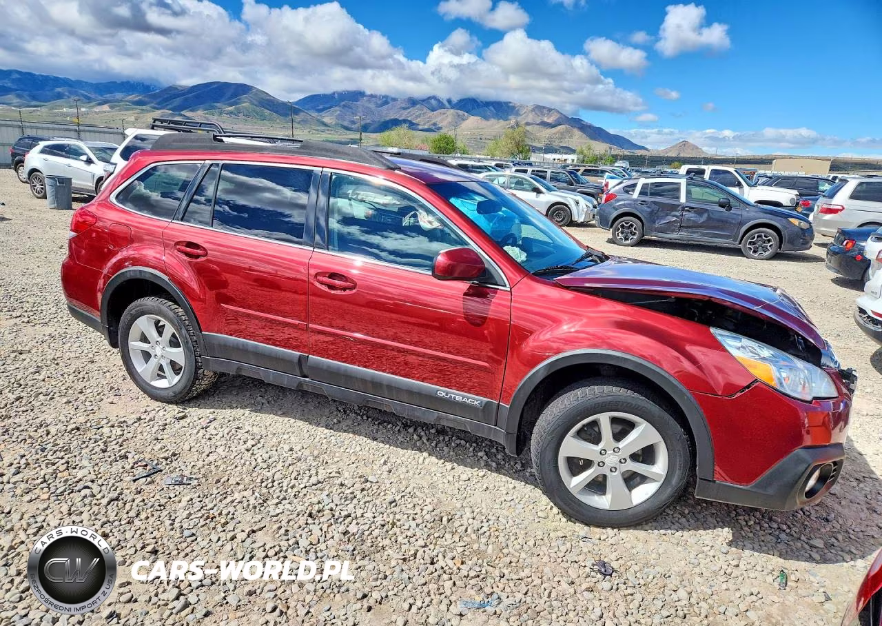 2014 Subaru Outback 2.5I Premium VIN:4S4BRCCC8E3253025 - 4
