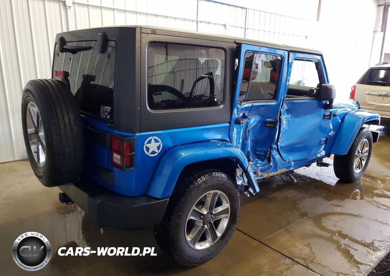 2014 Jeep Wrangler Unlimited Sport VIN:1C4BJWDG8EL165574 - 3