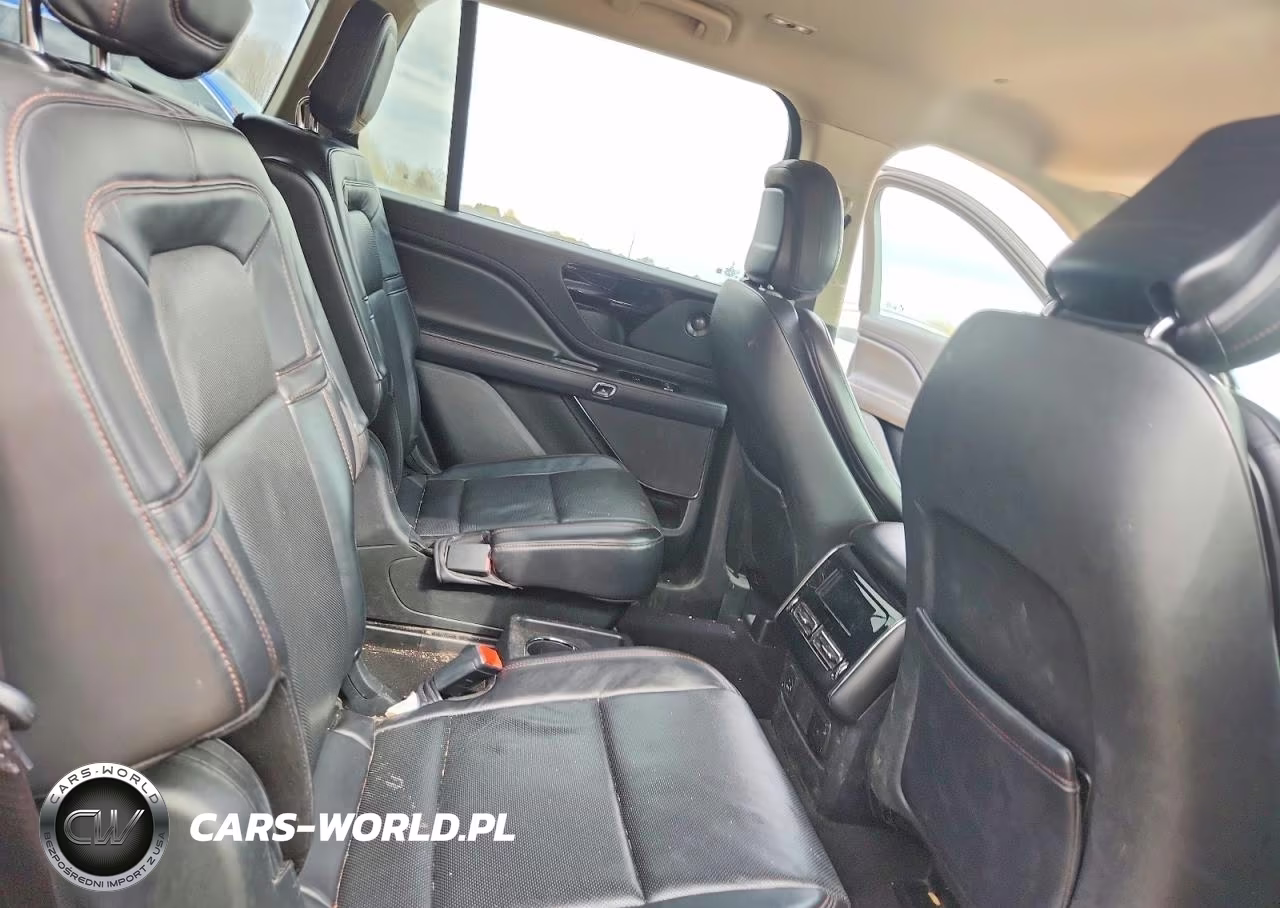 2020 Lincoln Aviator Reserve VIN:5LM5J7XC2LGL16967 - 11
