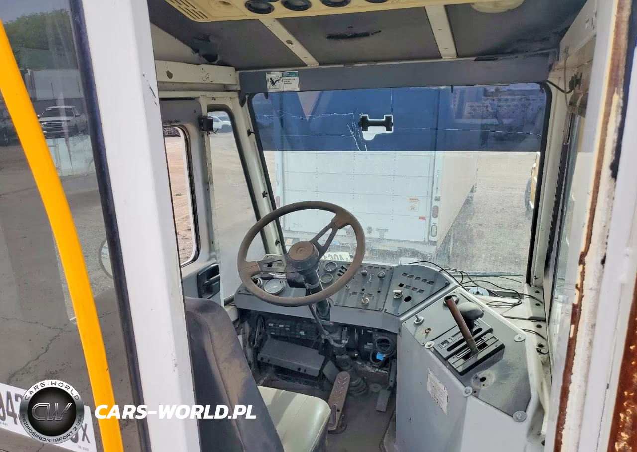 2011 Kalmar 4X2 Yard Truck VIN:325953 - 5