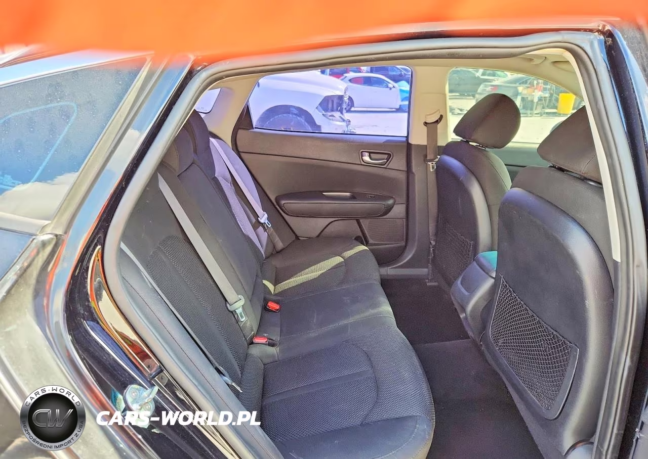 2020 Kia Optima Lx VIN:5XXGT4L32LG402639 - 10